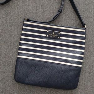 Kate Spade crossbody purse messenger bag